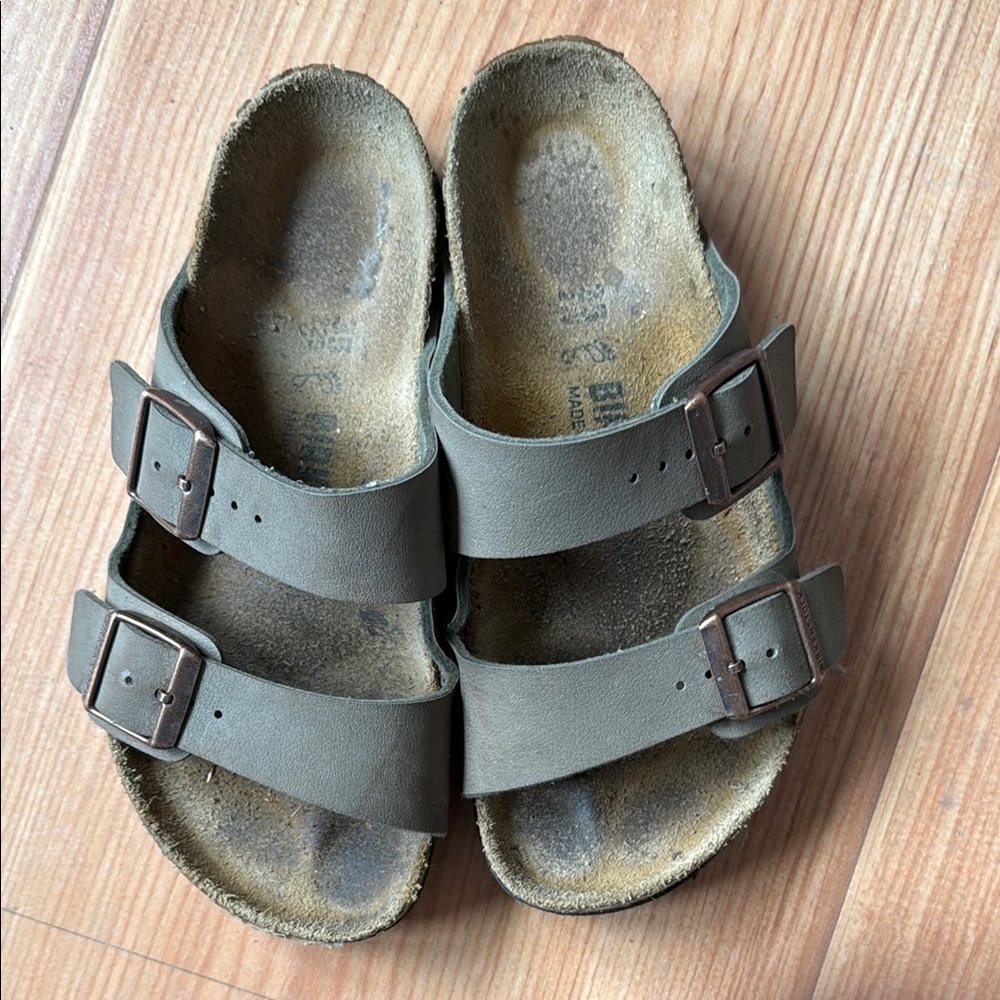 Birkenstock Khaki Slide Sandals